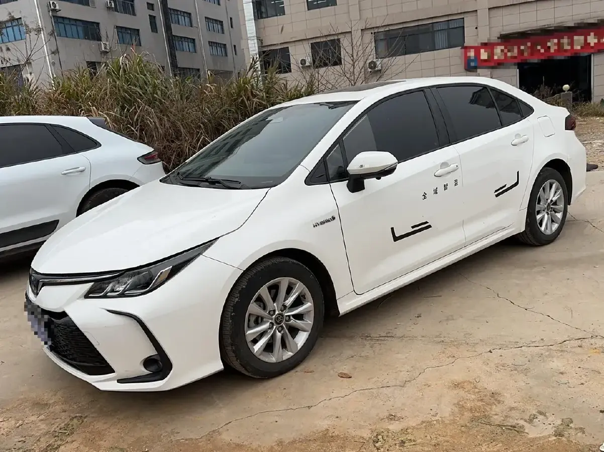 2023 Toyota Corolla 1.8L 98HP L4 E-CVT Hybrid