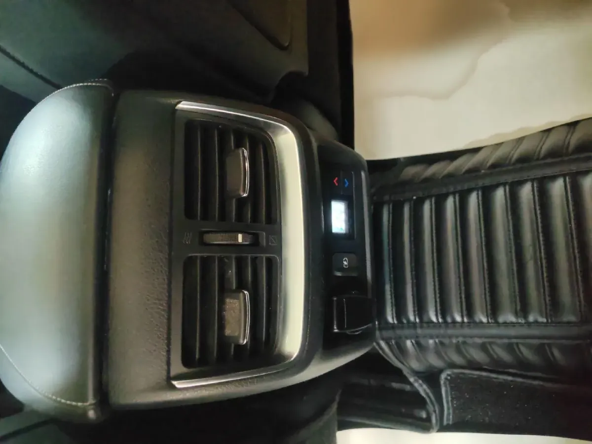 2018 Infiniti QX50 2.0T 272HP L4 CVT,autocango,china used car exporter,china ev exporter,chinese used car exporter,chinese used ev exporter