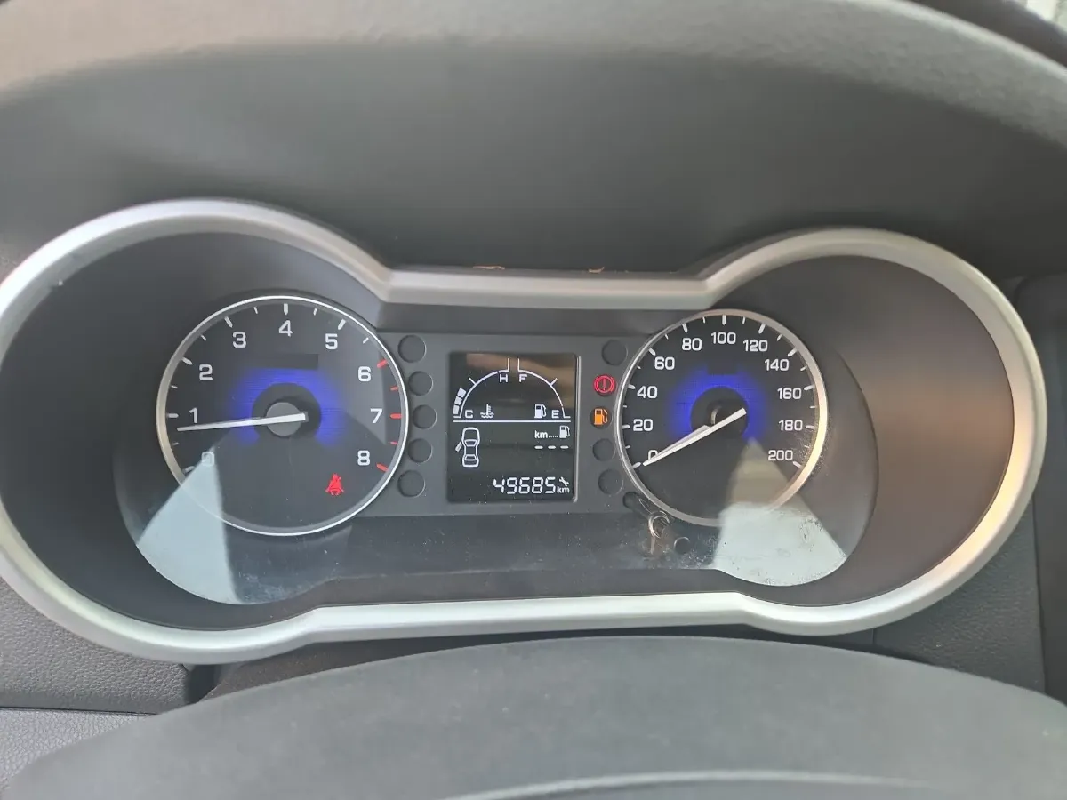 2016 DongFeng Aeolus AX3 1.5L 116HP L4 5MT,autocango,china used car exporter,china ev exporter,chinese used car exporter,chinese used ev exporter