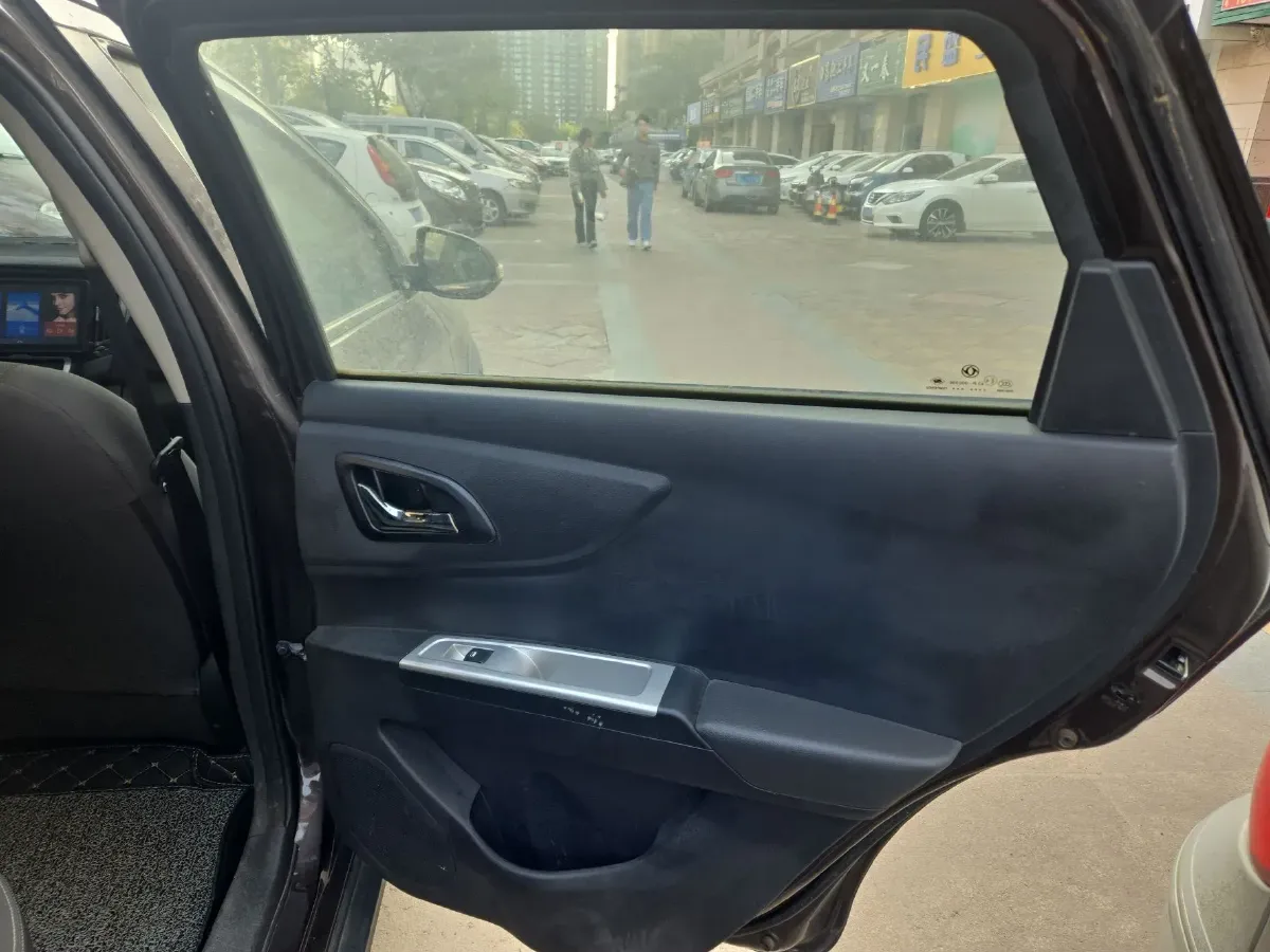 2016 DongFeng Aeolus AX3 1.5L 116HP L4 5MT,autocango,china used car exporter,china ev exporter,chinese used car exporter,chinese used ev exporter