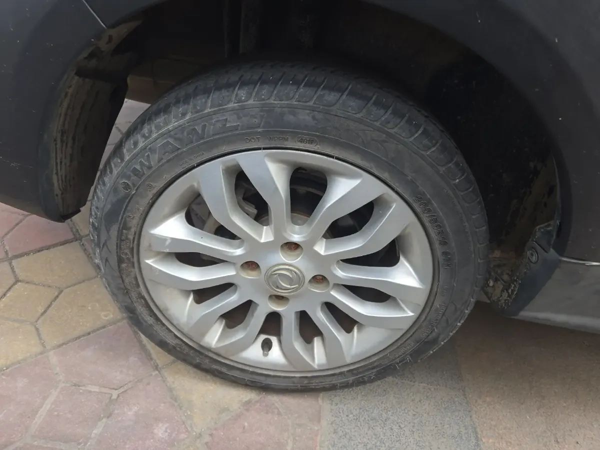 2016 DongFeng Aeolus AX3 1.5L 116HP L4 5MT,autocango,china used car exporter,china ev exporter,chinese used car exporter,chinese used ev exporter