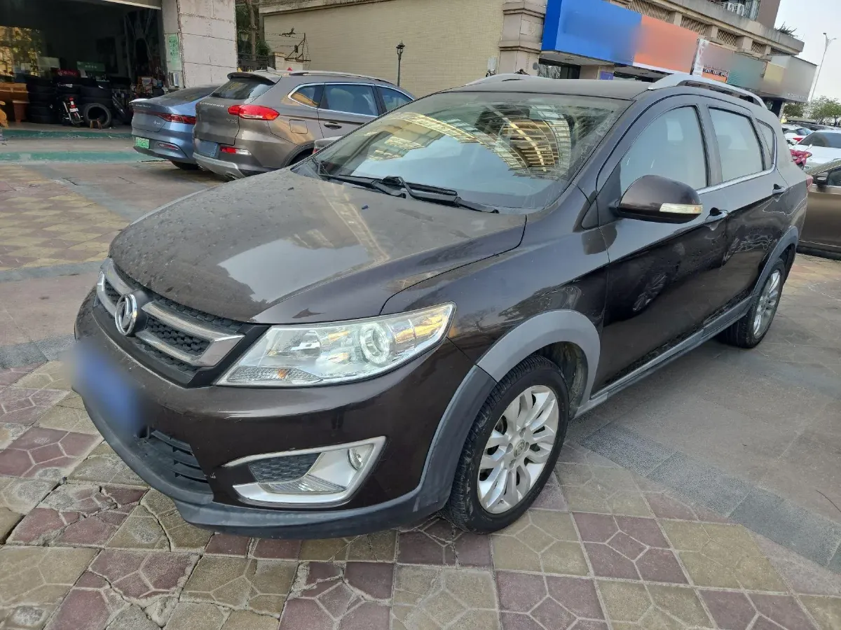 2016 DongFeng Aeolus AX3 1.5L 116HP L4 5MT,autocango,china used car exporter,china ev exporter,chinese used car exporter,chinese used ev exporter