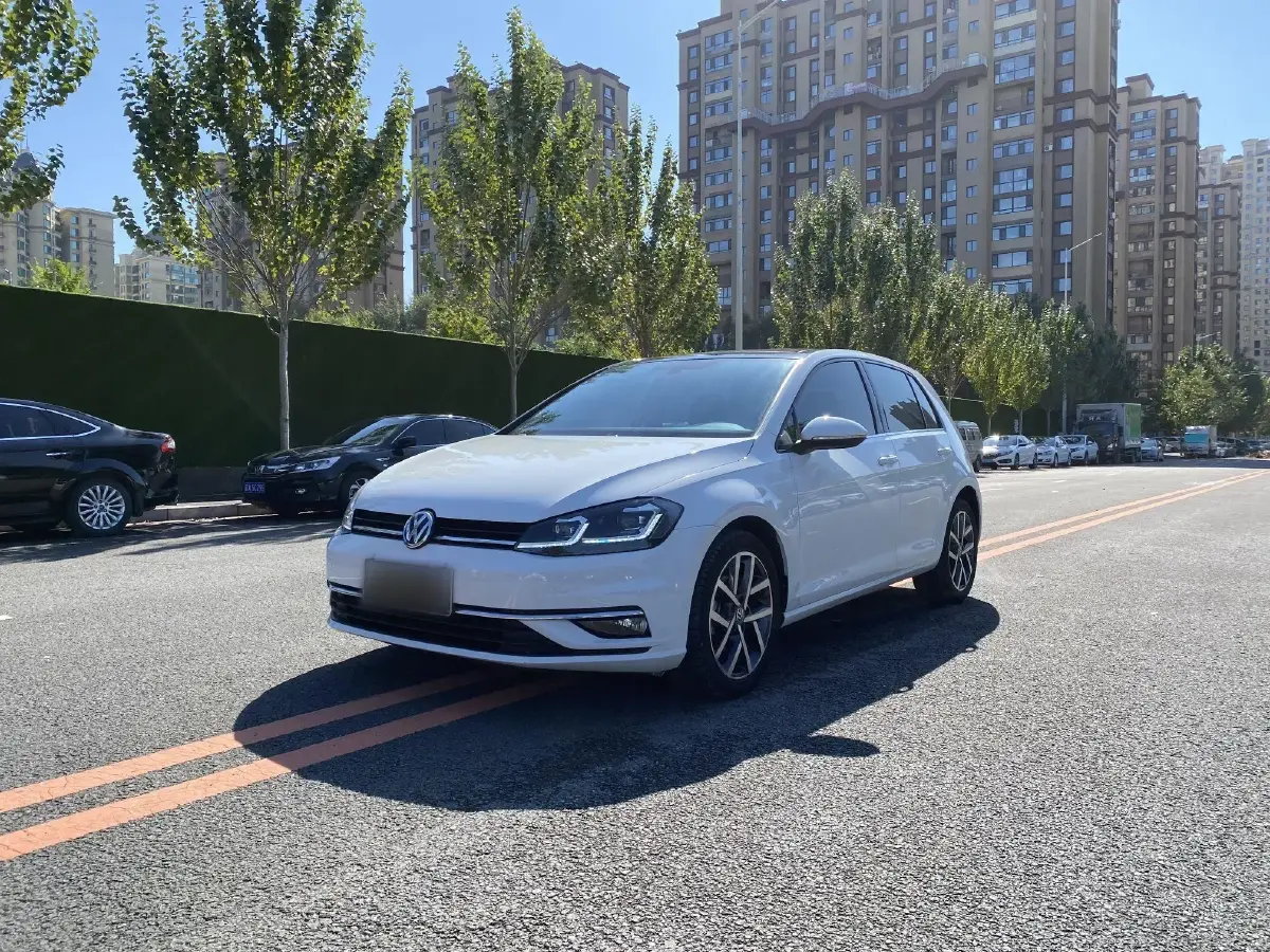 2020 Volkswagen Golf 1.4T 150HP L4 7DCT