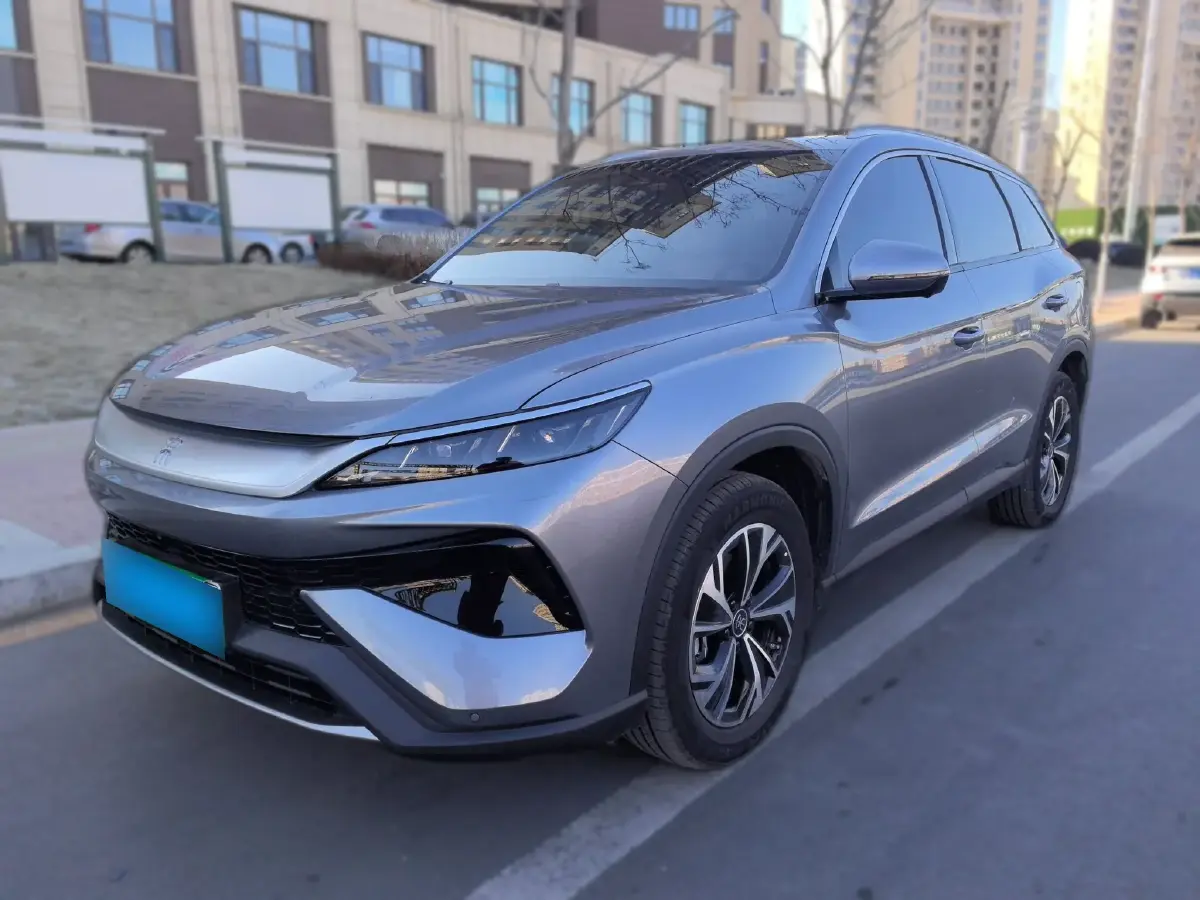 2025 BYD Song Pro 1.5L 101HP L4 E-CVT PHEV 18.3KWH