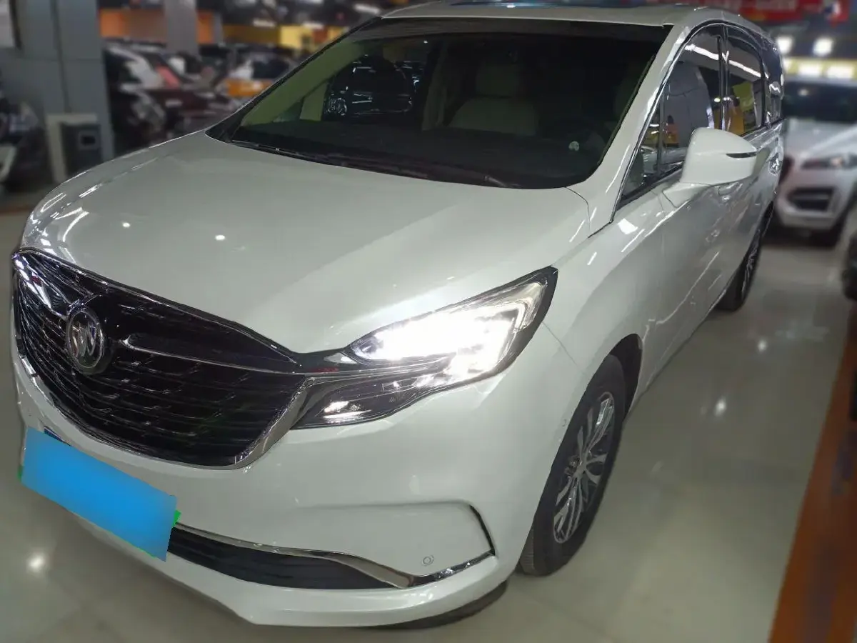 2022 Buick GL8 2.0T 237HP L4 9AT