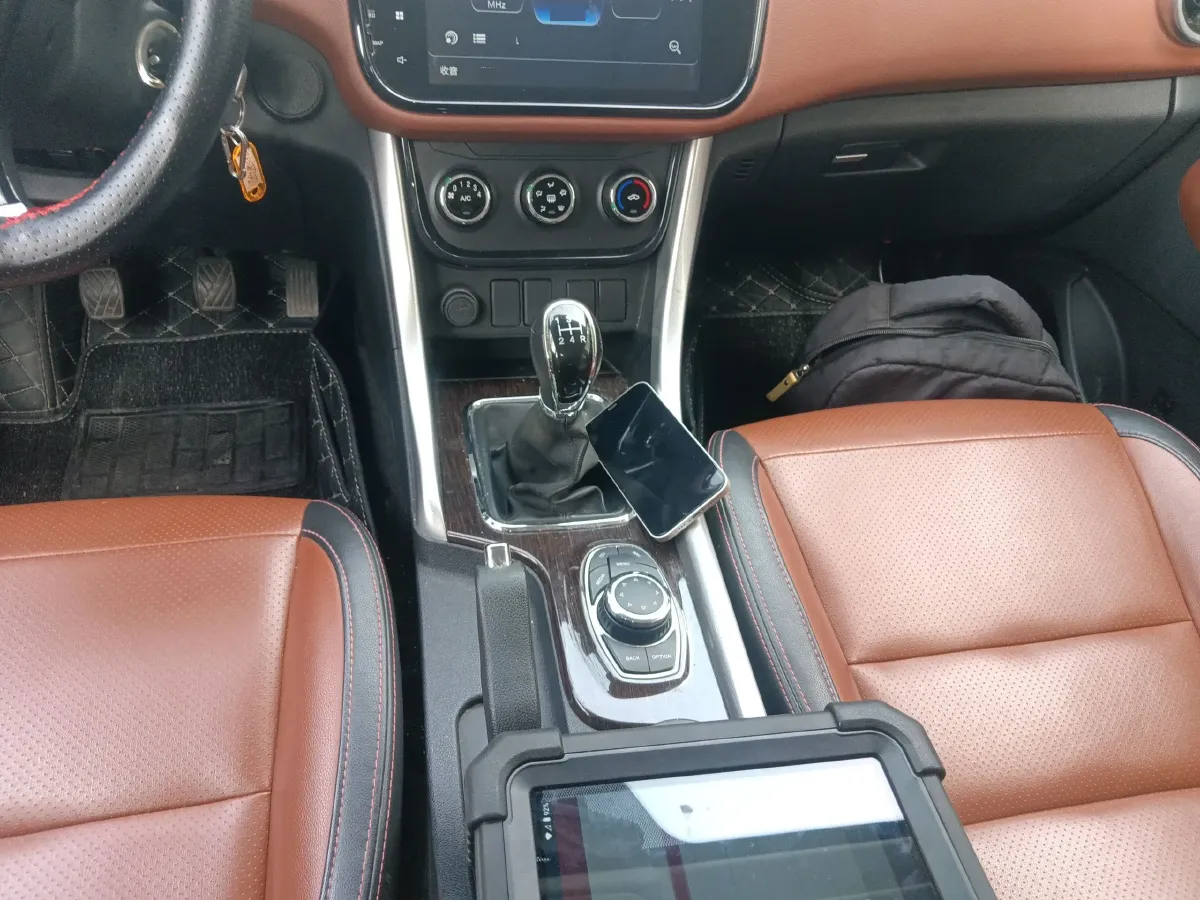 2016 BAIC Hyosow S3 1.5L 113HP L4 5MT,autocango,china used car exporter,china ev exporter,chinese used car exporter,chinese used ev exporter