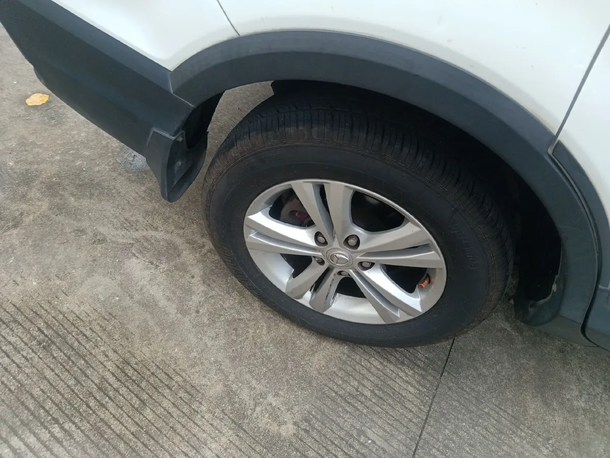 2016 BAIC Hyosow S3 1.5L 113HP L4 5MT,autocango,china used car exporter,china ev exporter,chinese used car exporter,chinese used ev exporter