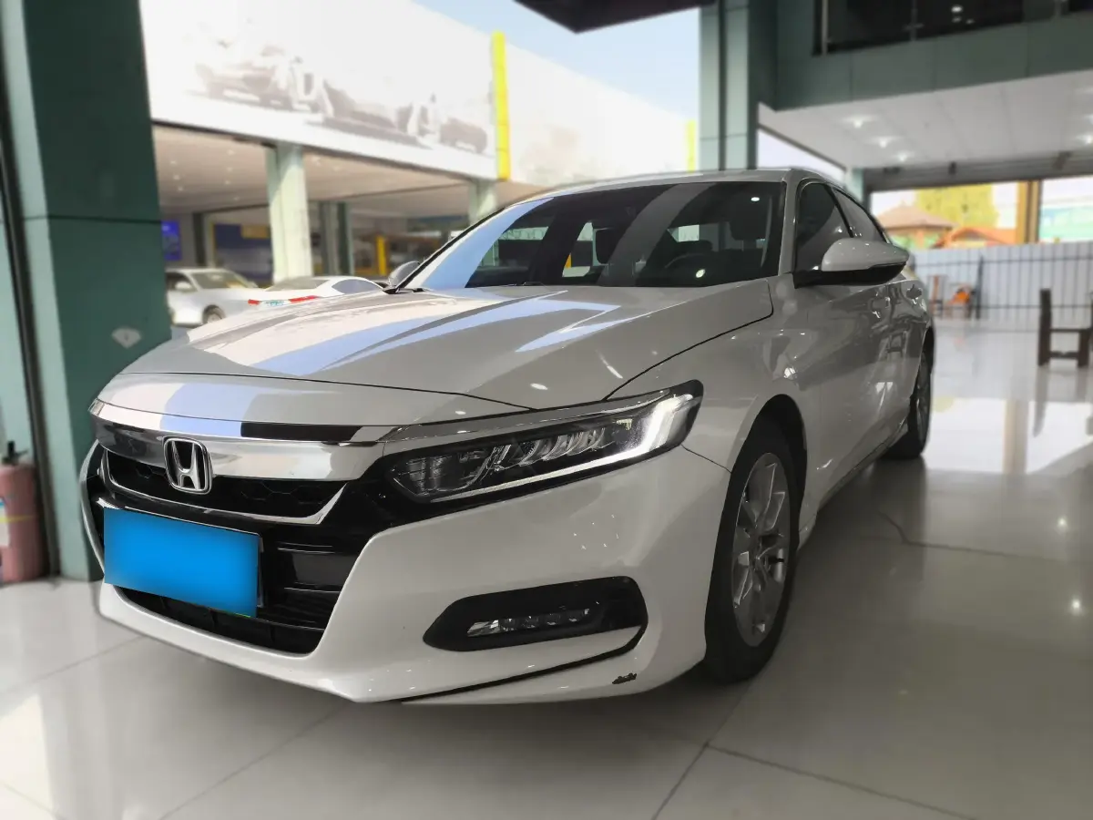 2018 Honda Accord 1.5T 194HP L4 CVT
