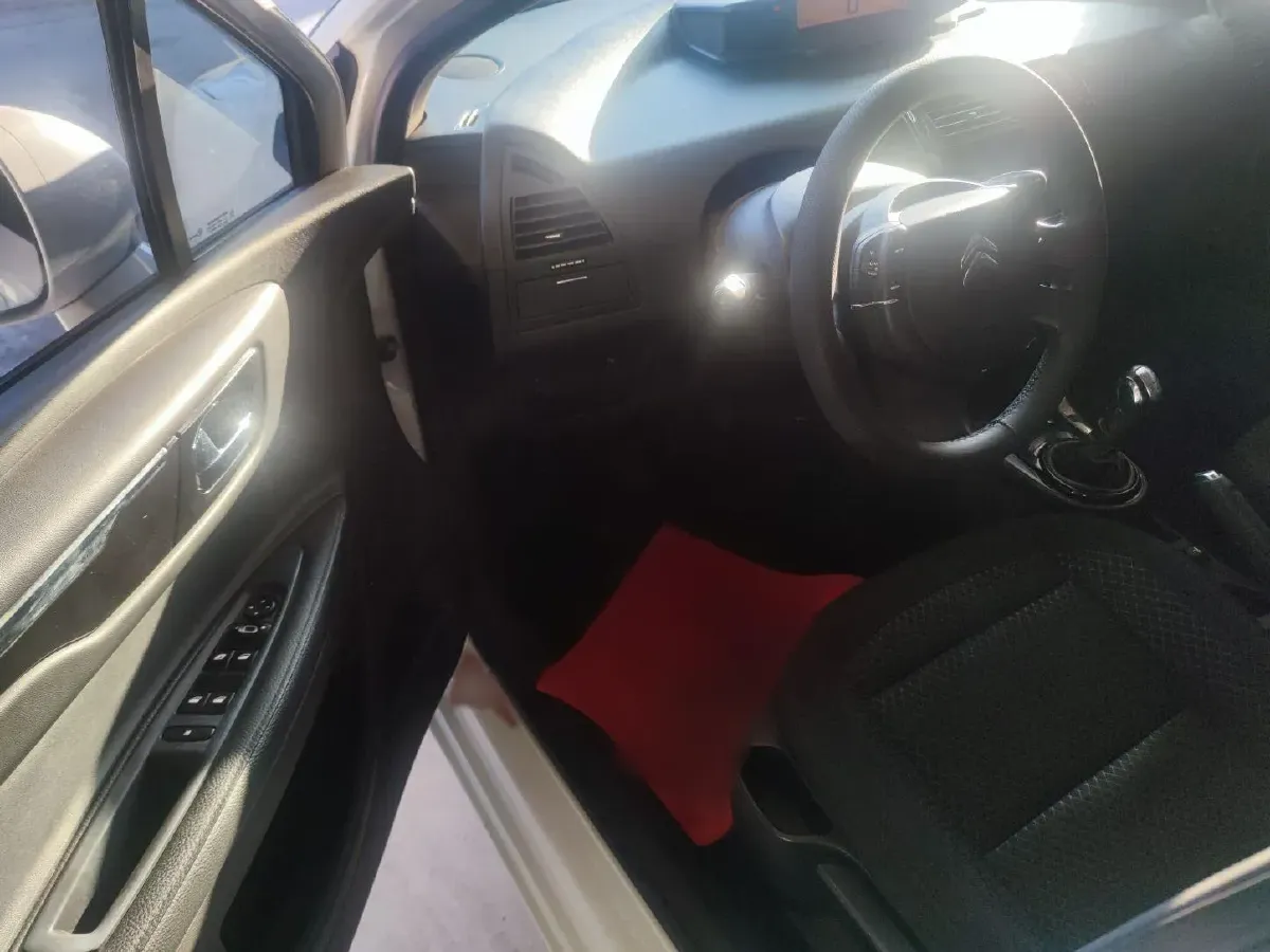 2013 Citroen C-Quatre 1.6L 117HP L4 5MT,autocango,china used car exporter,china ev exporter,chinese used car exporter,chinese used ev exporter