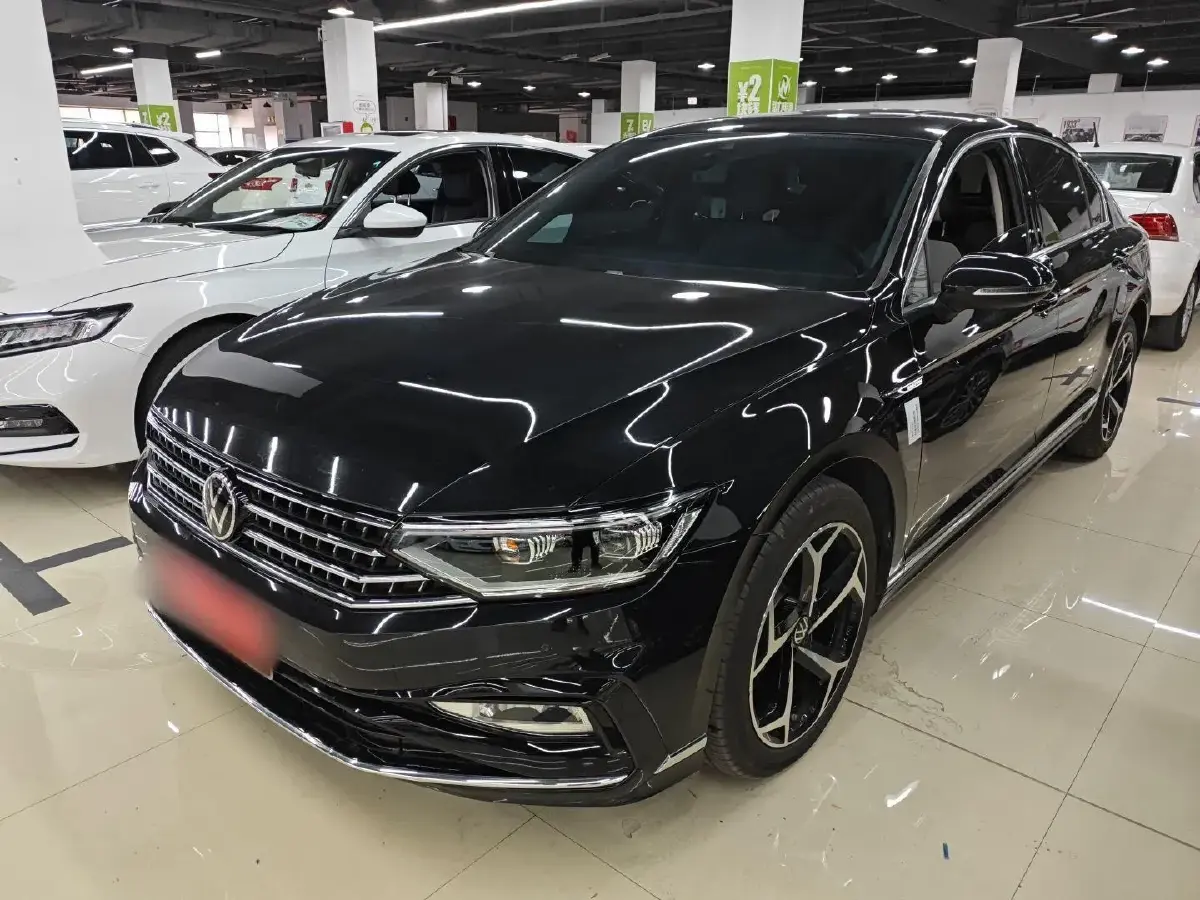 2023 Volkswagen Magotan 2.0T 186HP L4 7DCT