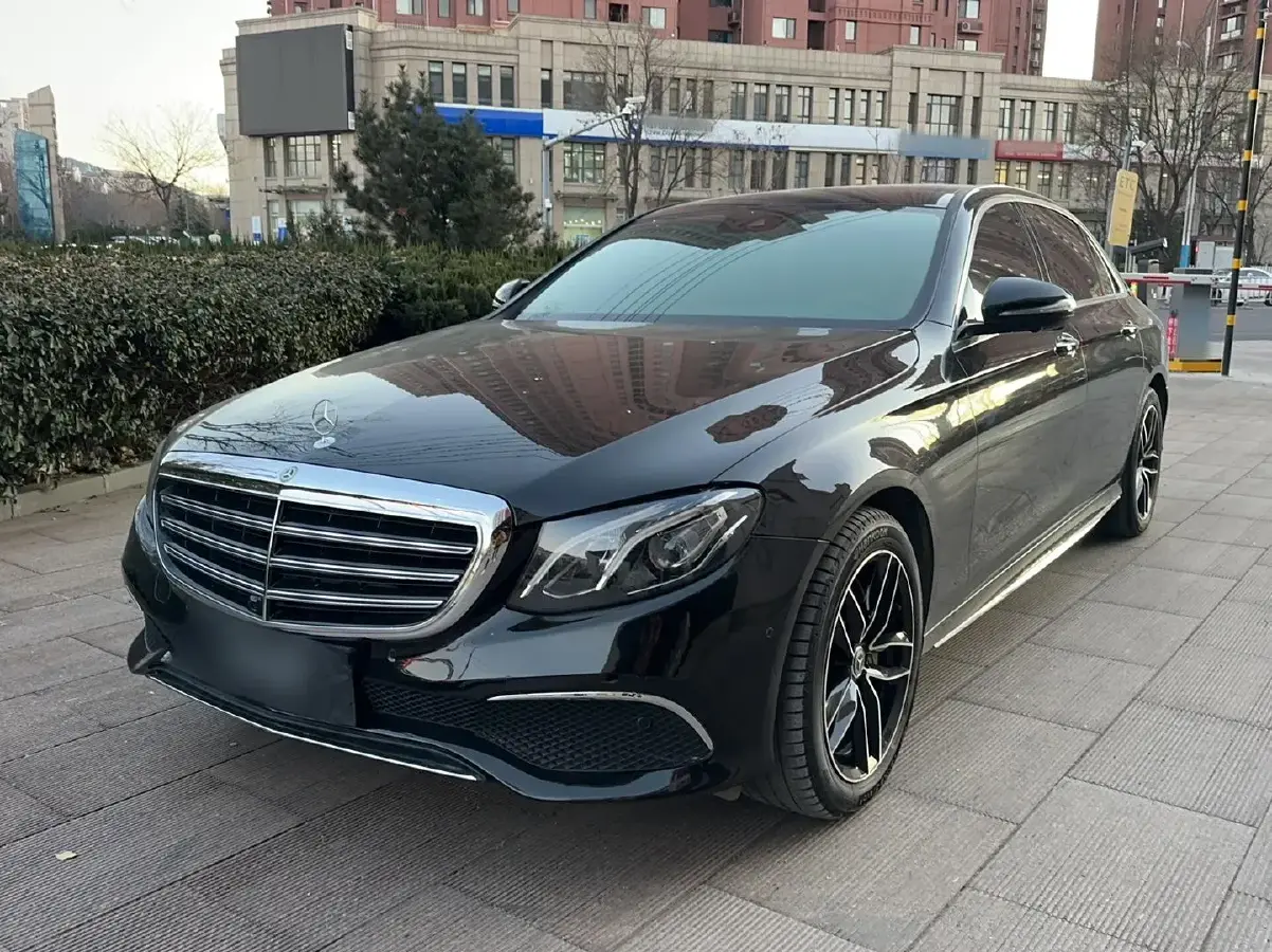 2018 Mercedes-Benz E Class 2.0T 245HP L4 9AT