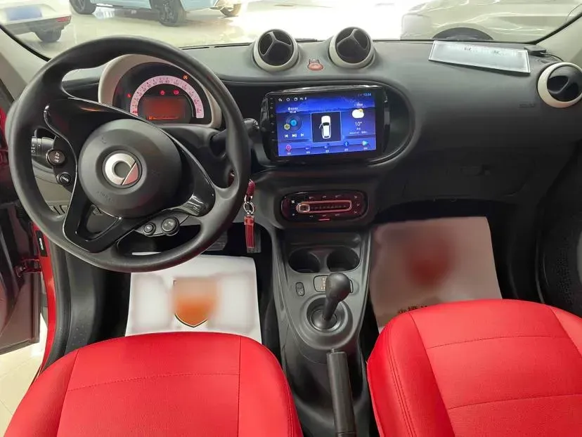 2016 Smart smart forfour 1.0L 71HP L3 6DCT,autocango,china used car exporter,china ev exporter,chinese used car exporter,chinese used ev exporter