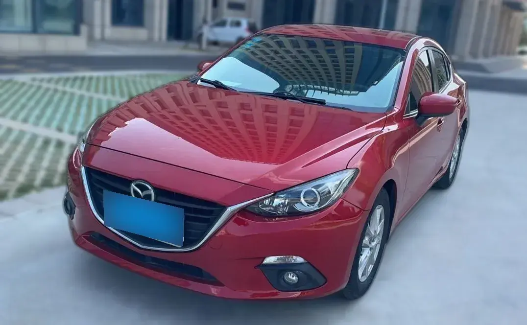 2016 Mazda 3 Axela 1.5L 117HP L4 6MT