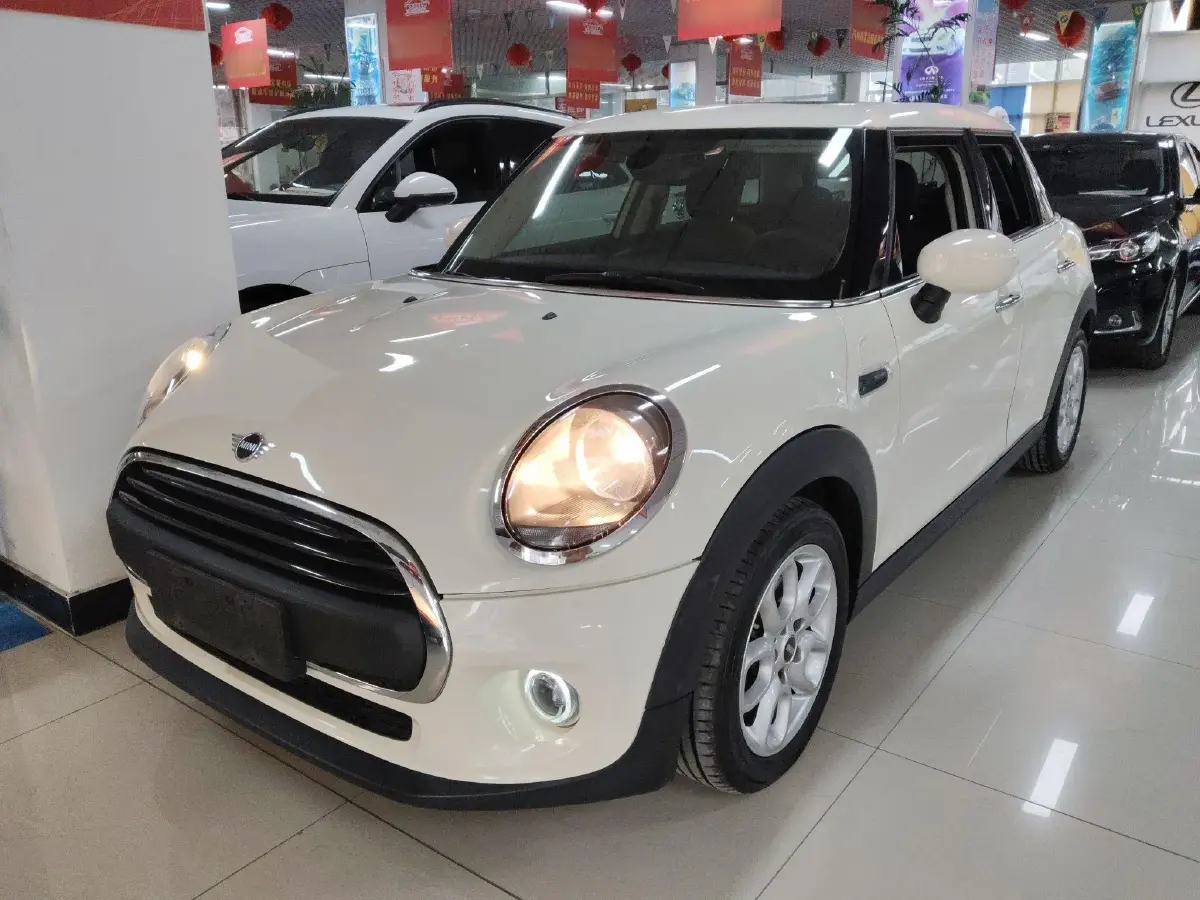 2019 MINI MINI 1.5T 102HP L3 7DCT