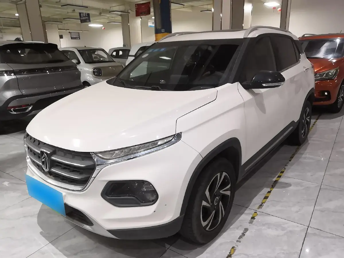 2017 BaoJun 510 1.5L 112HP L4 6MT