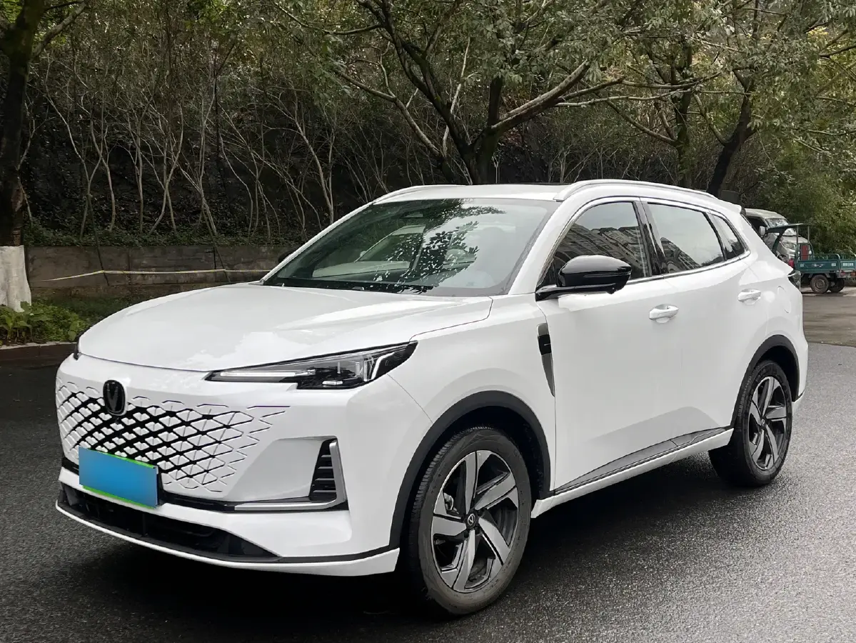 2024 ChangAn CS55 Plus 1.5T 188HP L4 7DCT