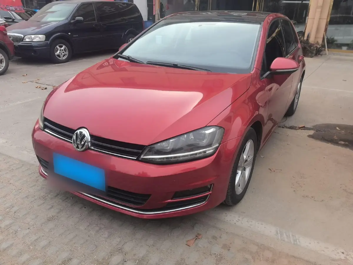 2014 Volkswagen Golf 1.4T 131HP L4 7DCT