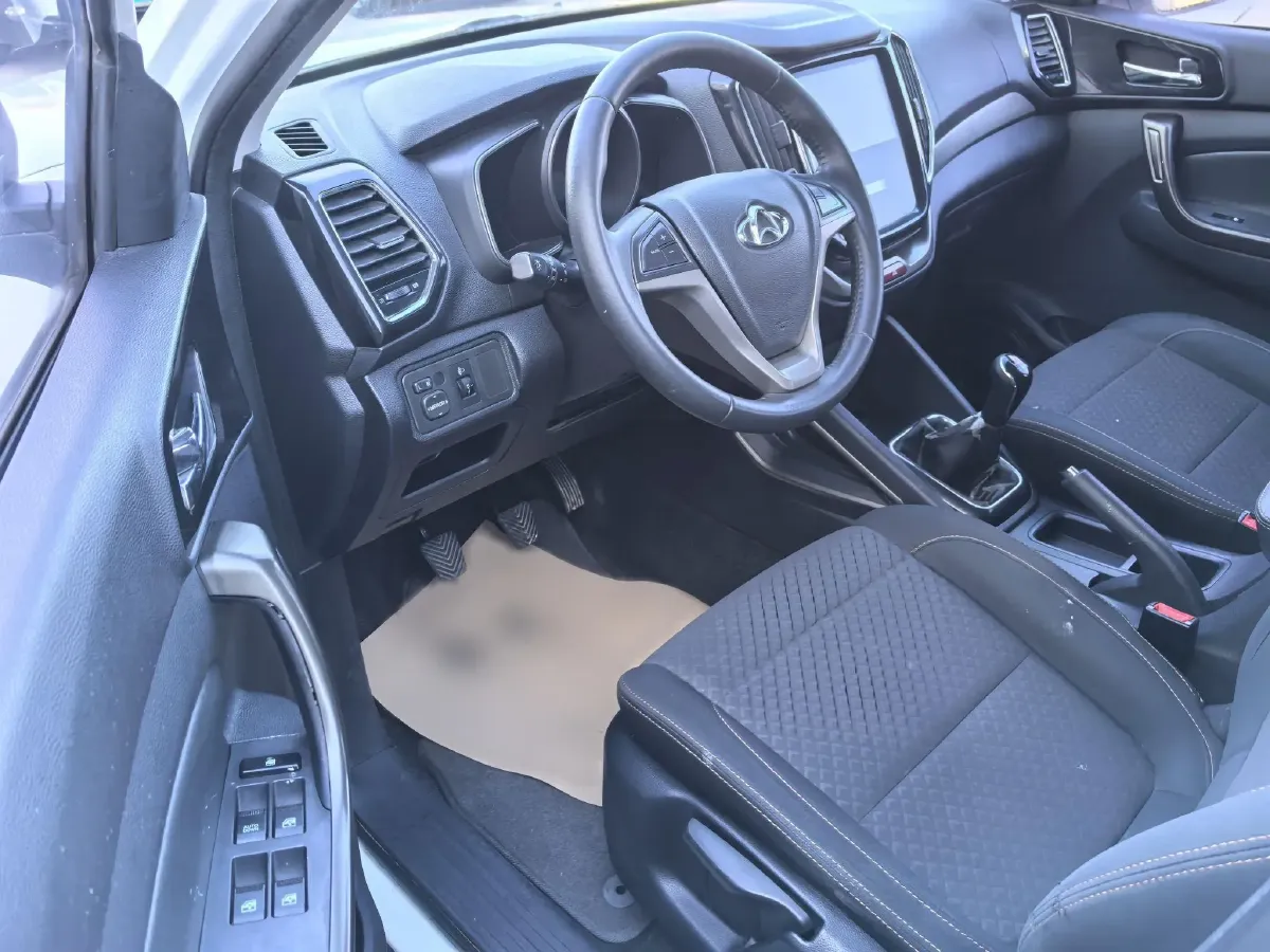 2016 ChangAn Oshan CX70 1.6L 117HP L4 5MT,autocango,china used car exporter,china ev exporter,chinese used car exporter,chinese used ev exporter