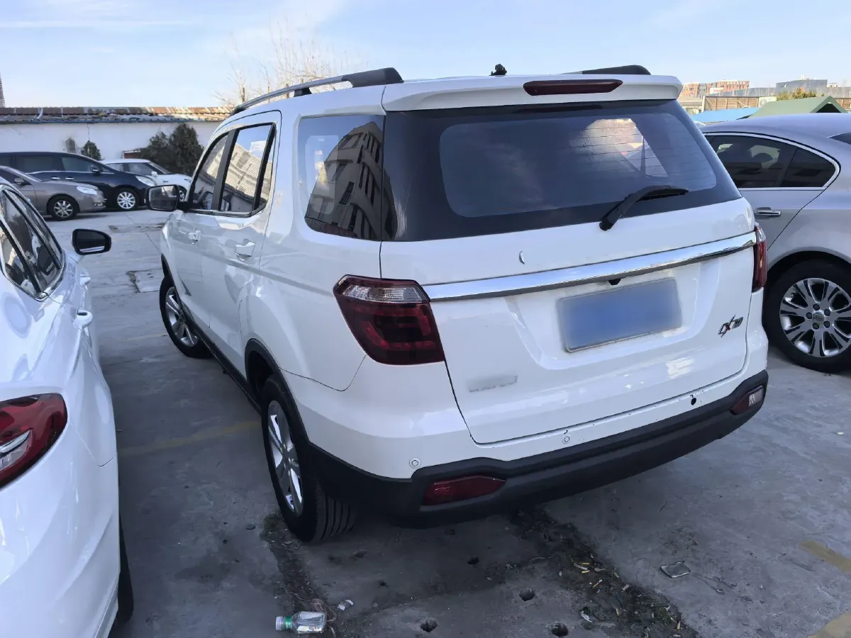 2016 ChangAn Oshan CX70 1.6L 117HP L4 5MT,autocango,china used car exporter,china ev exporter,chinese used car exporter,chinese used ev exporter