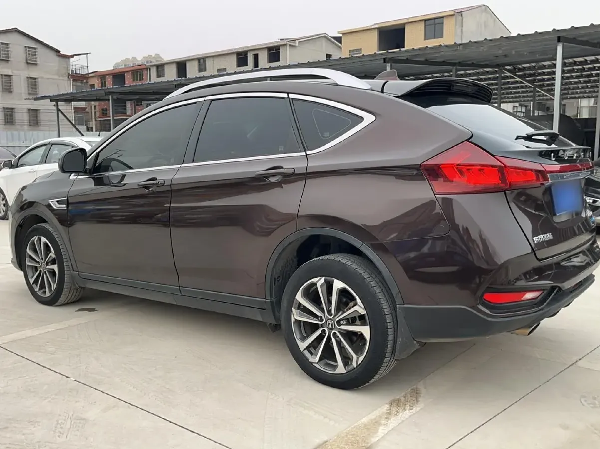 2017 Luxgen 6 SUV 1.6T 167HP L4 6AT,autocango,china used car exporter,china ev exporter,chinese used car exporter,chinese used ev exporter