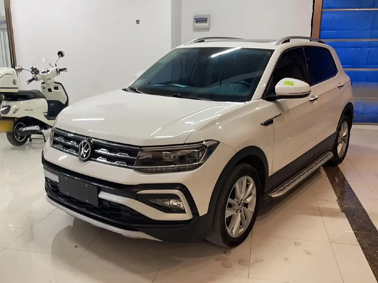 2022 Volkswagen T-Cross 1.4T 150HP L4 7DCT