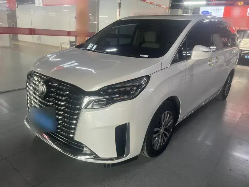 2023 Buick GL8 2.0T 237HP L4 9AT