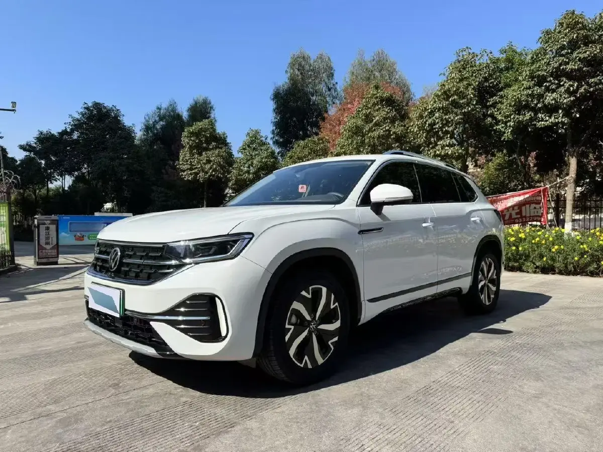 2023 Volkswagen Tayron GTE 1.4T 150HP L4 6DCT PHEV 13KWH