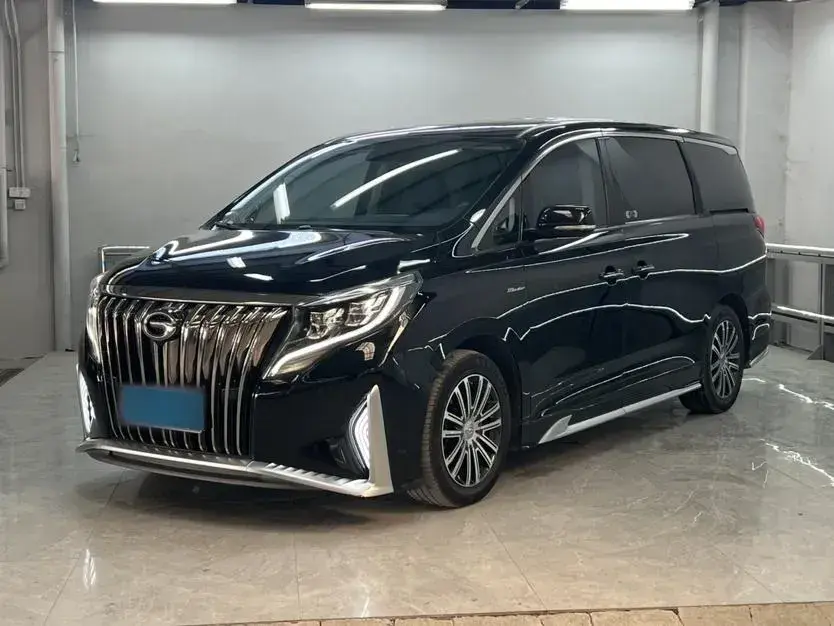 2021 GAC Trumpchi M8 2.0T 252HP L4 8AT