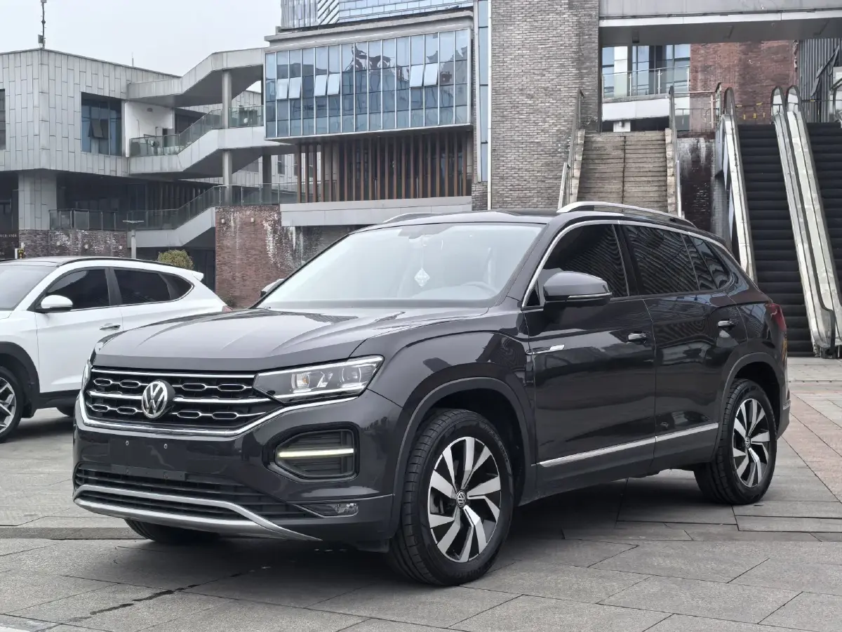2020 Volkswagen Tayron 2.0T 186HP L4 7DCT