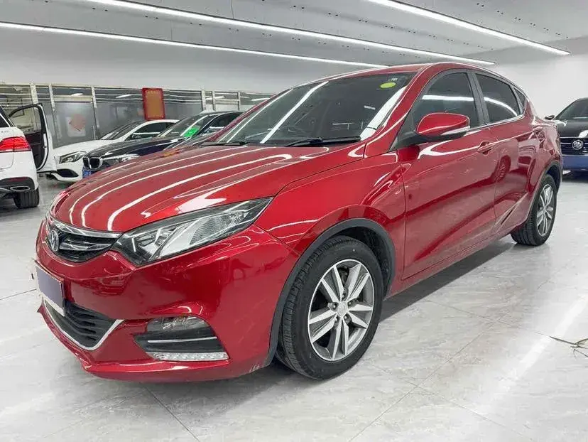 2016 ChangAn Eado XT 1.6L 125HP L4 5MT