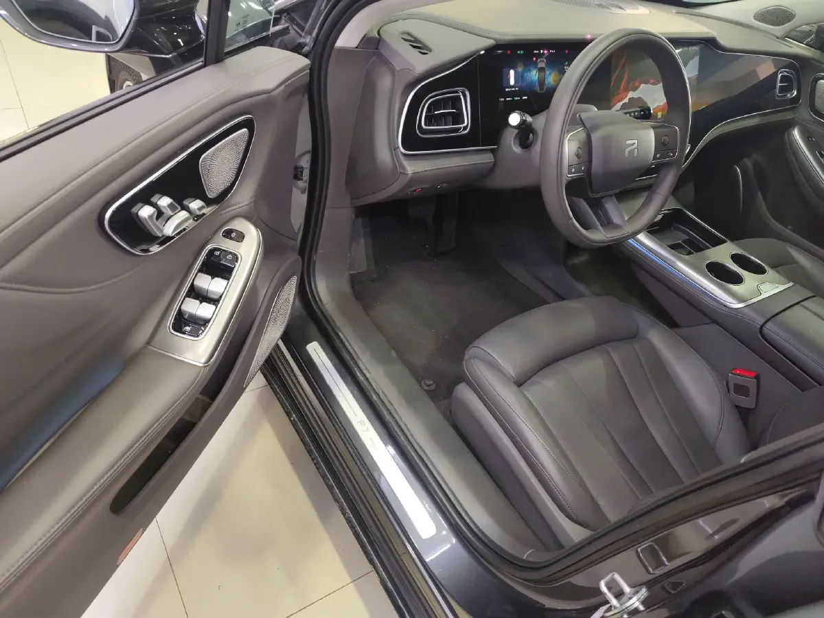 2023 Rising Auto F7 BEV 90KWH,autocango,china used car exporter,china ev exporter,chinese used car exporter,chinese used ev exporter