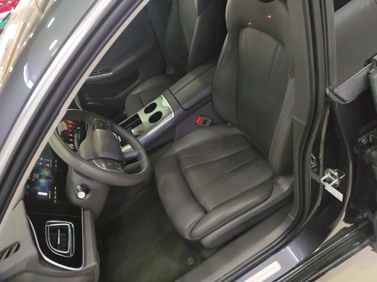 2023 Rising Auto F7 BEV 90KWH,autocango,china used car exporter,china ev exporter,chinese used car exporter,chinese used ev exporter