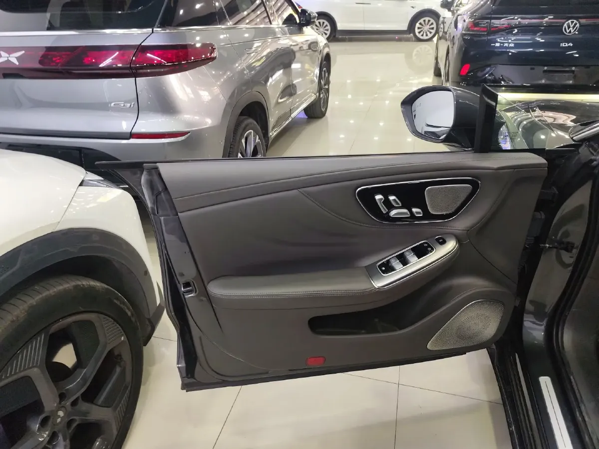 2023 Rising Auto F7 BEV 90KWH,autocango,china used car exporter,china ev exporter,chinese used car exporter,chinese used ev exporter