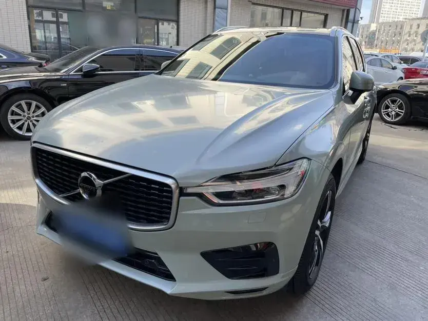 2019 Volvo XC60 2.0T 254HP L4 8AT