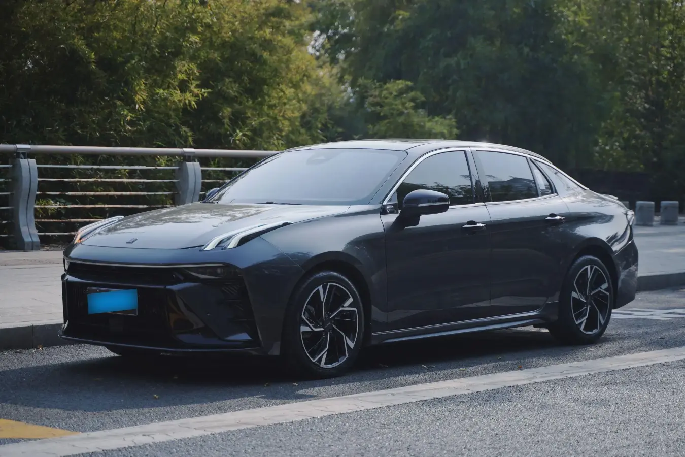 2023 LYNK&CO 03 2.0T 254HP L4 7DCT