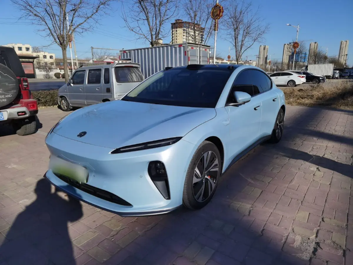 2022 NIO ET5 BEV 75KWH