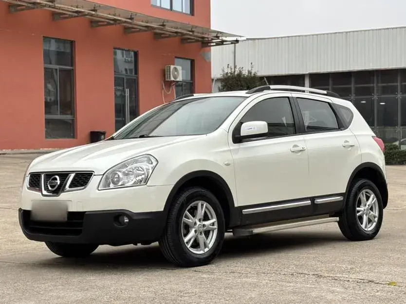2012 Nissan Qashqai 2.0L 144HP L4 CVT