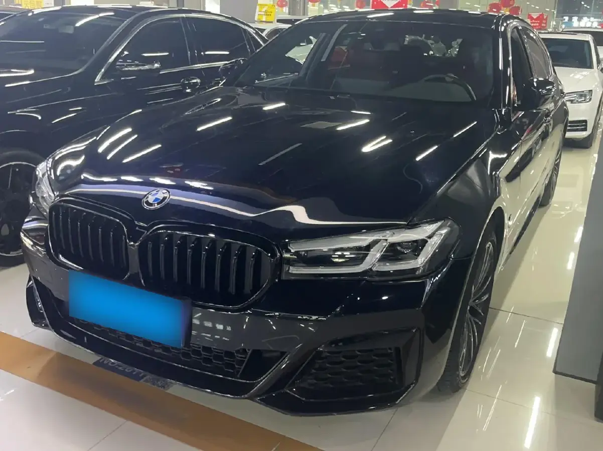 2023 BMW 5 Series 2.0T 245HP L4 8AT