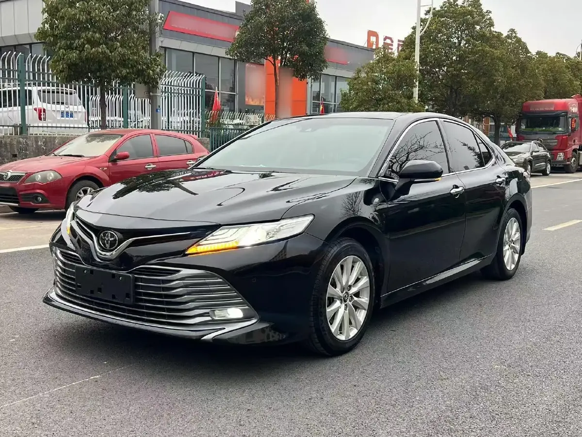 2019 Toyota Camry 2.0L 178HP L4 CVT