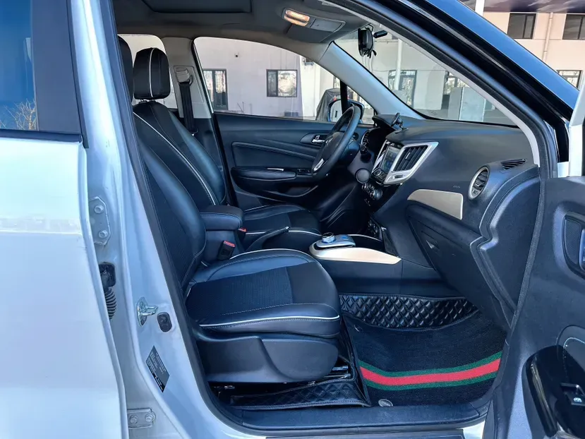 2019 ChangAn CS15 EV BEV,autocango,china used car exporter,china ev exporter,chinese used car exporter,chinese used ev exporter