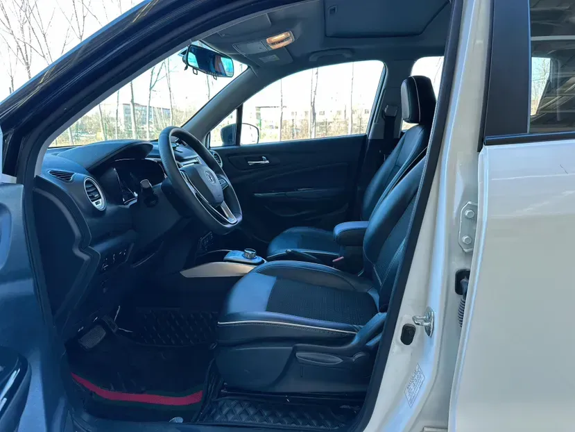 2019 ChangAn CS15 EV BEV,autocango,china used car exporter,china ev exporter,chinese used car exporter,chinese used ev exporter