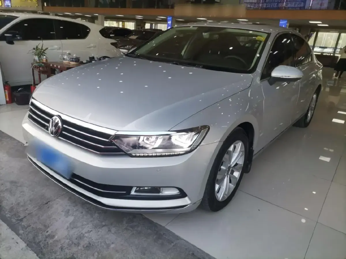 2019 Volkswagen Magotan 2.0T 186HP L4 7DCT