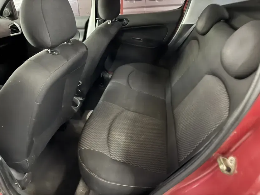 2011 Peugeot 207 1.4L 76HP L4 5MT,autocango,china used car exporter,china ev exporter,chinese used car exporter,chinese used ev exporter