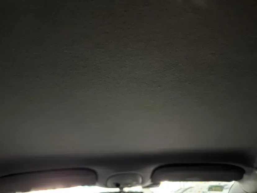 2011 Peugeot 207 1.4L 76HP L4 5MT,autocango,china used car exporter,china ev exporter,chinese used car exporter,chinese used ev exporter