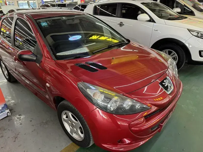 2011 Peugeot 207 1.4L 76HP L4 5MT,autocango,china used car exporter,china ev exporter,chinese used car exporter,chinese used ev exporter
