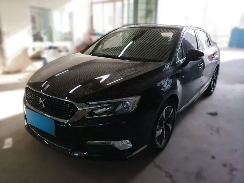 2015 DS 5LS 1.6T 163HP L4 6AT,autocango,china used car exporter,china ev exporter,chinese used car exporter,chinese used ev exporter