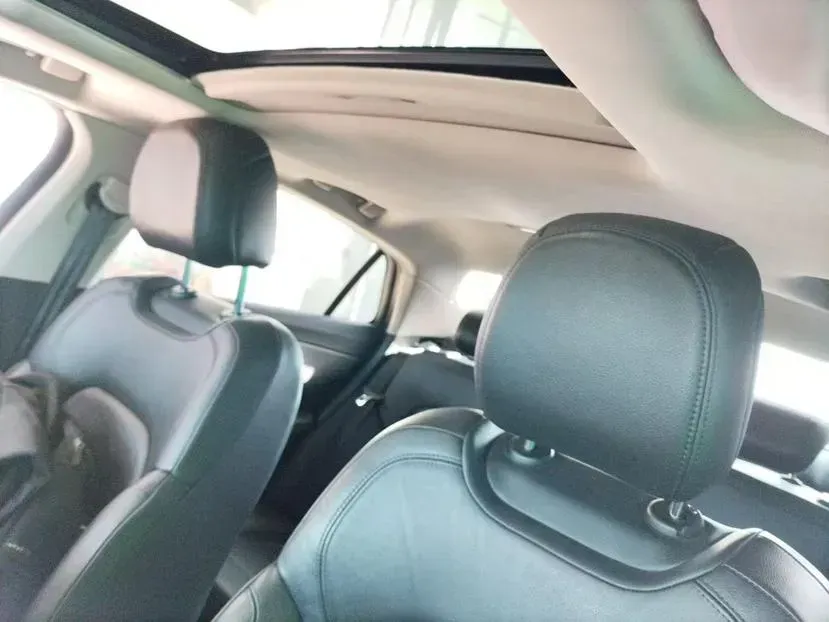 2015 DS 5LS 1.6T 163HP L4 6AT,autocango,china used car exporter,china ev exporter,chinese used car exporter,chinese used ev exporter