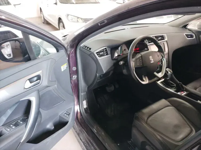 2015 DS 5LS 1.6T 163HP L4 6AT,autocango,china used car exporter,china ev exporter,chinese used car exporter,chinese used ev exporter