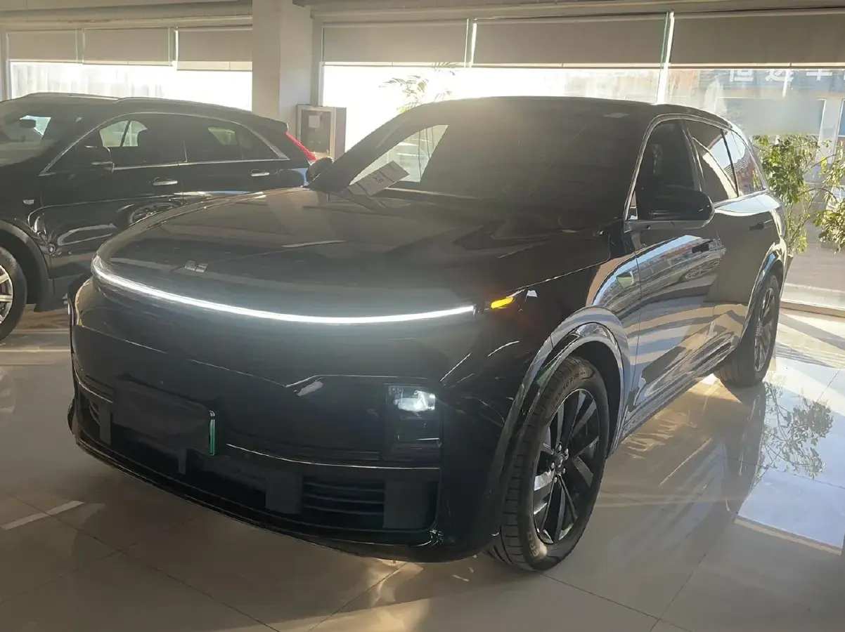 2023 Li L7 Range Extended 154HP REEV 40.9KWH