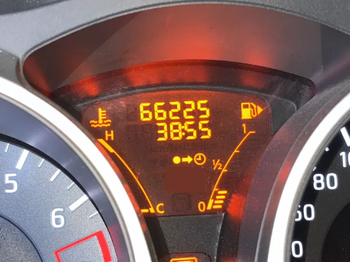 2014 Infiniti ESQ 1.6L 116HP L4 CVT,autocango,china used car exporter,china ev exporter,chinese used car exporter,chinese used ev exporter